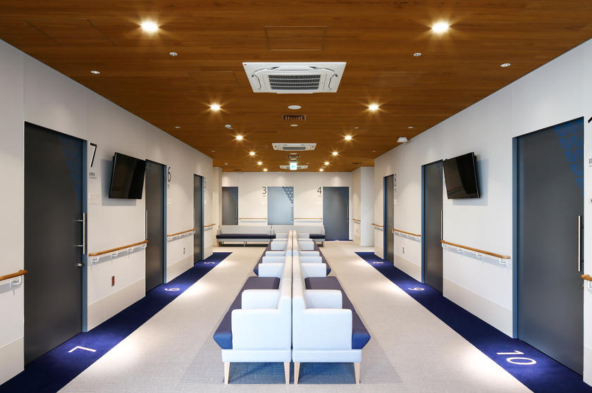 Kobe Eye Center - interior signage