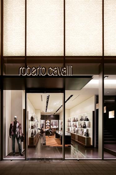 Roberto Cavalli - Aoyama